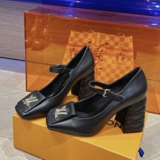 Louis Vuitton Heeled Shoes